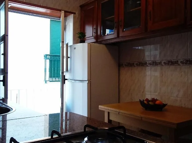 Apartment Inviting 2-bed In *