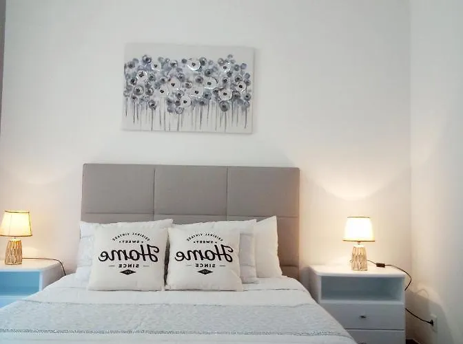 Apartment Inviting 2-bed In